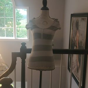 Armani Exhange size S hooded short sleeve shirt